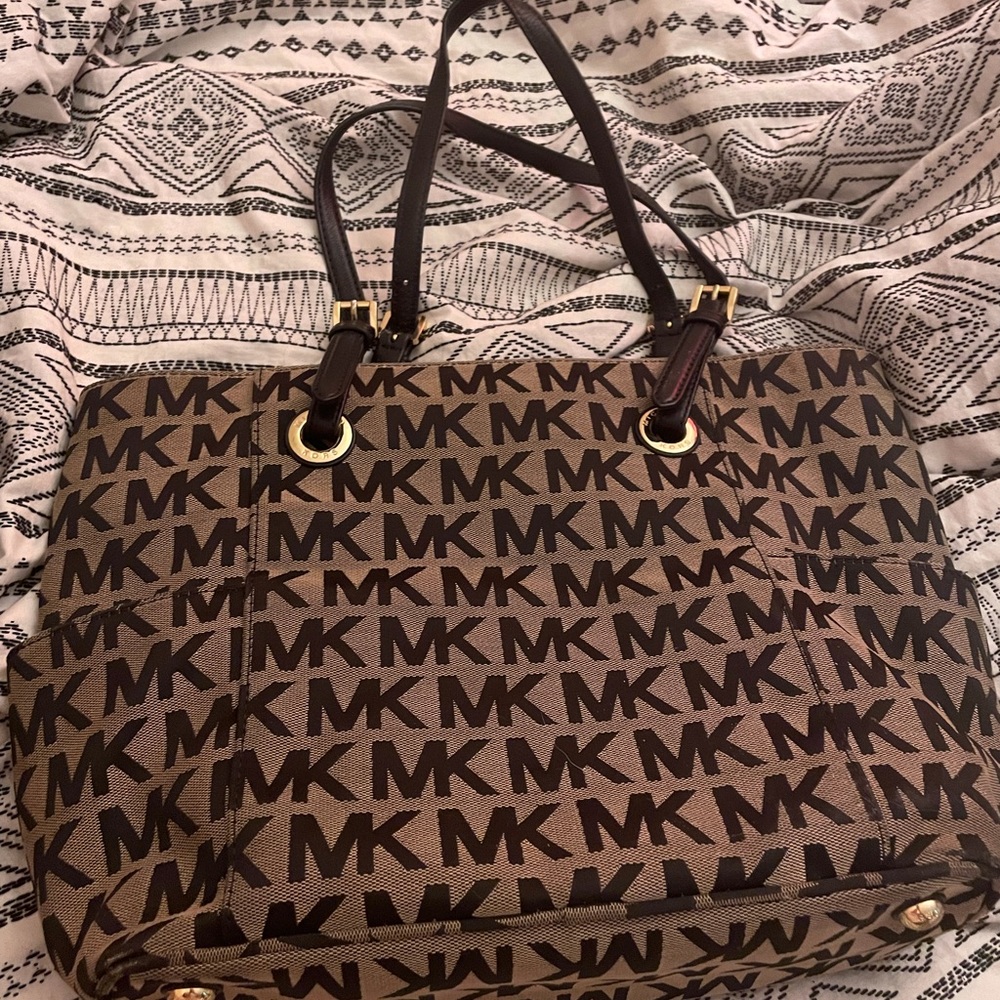 Michale kors tote bag